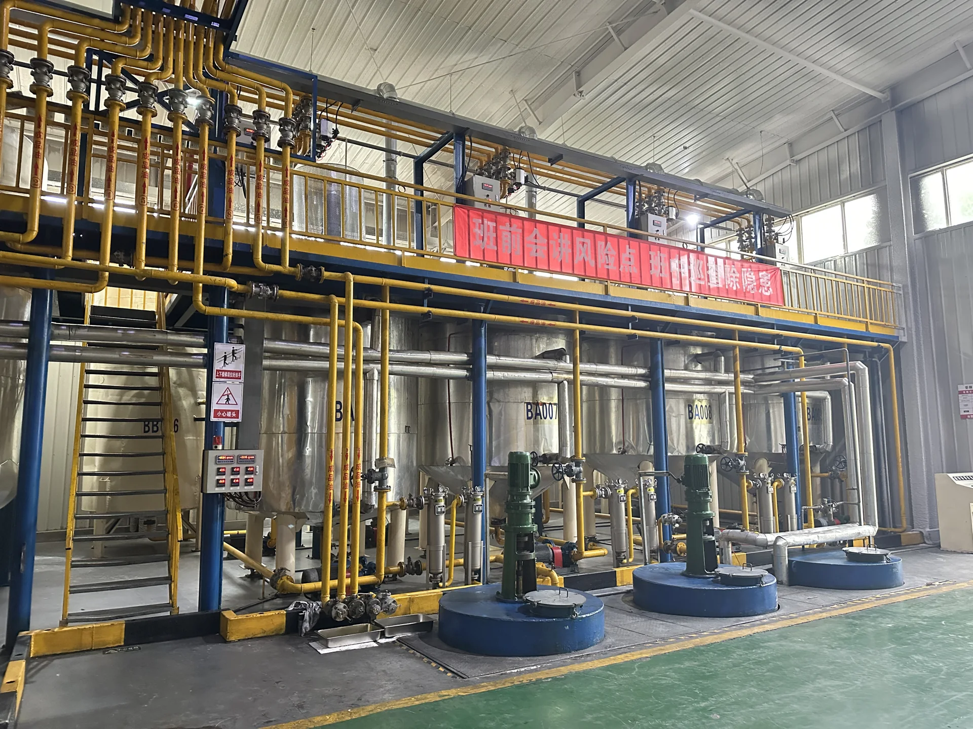 Production equipment and working area